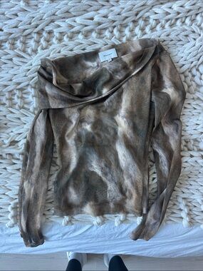 Reformation mesh Brown Marbled Off-Shoulder top